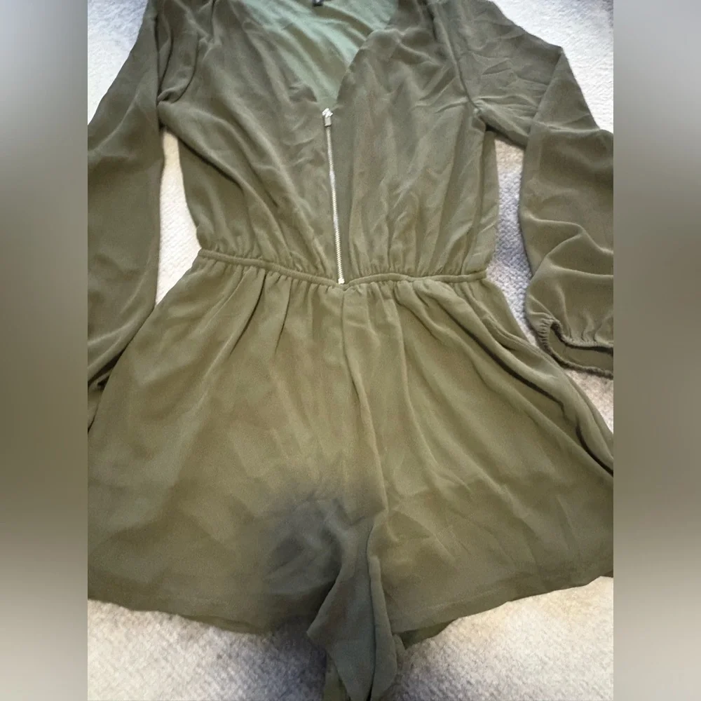 (B1) Express Olive Green Long‎ Sleeve Zip Front Romper | Sheer Sleeves | Boho XS